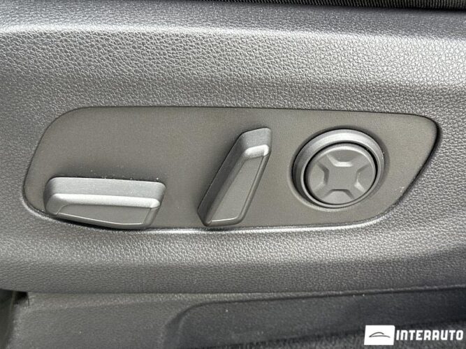 Kia Carnival 2021 doar la InterAuto