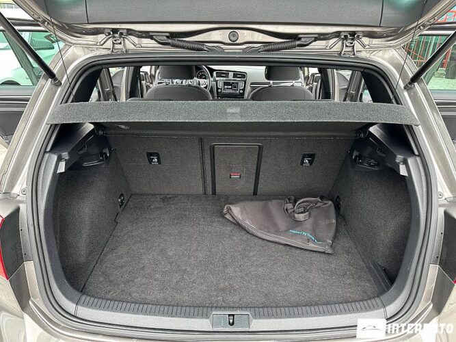 Volkswagen Golf GTE 49 volkswagen Golf GTE 2015