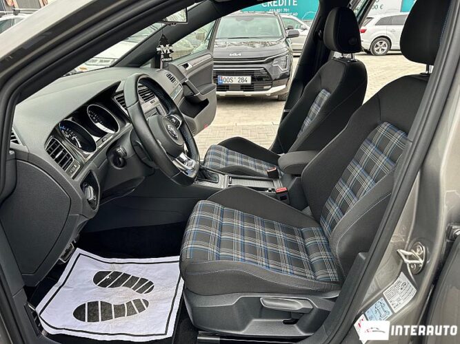 Volkswagen Golf GTE 37 volkswagen Golf GTE 2015