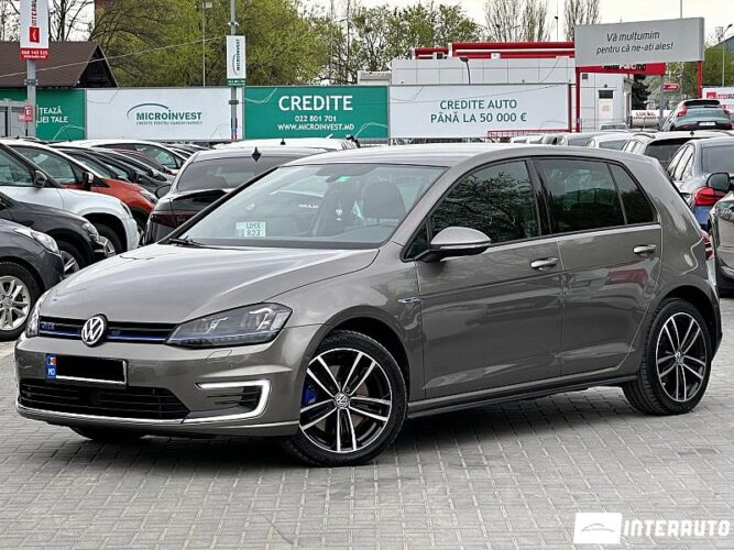 Volkswagen Golf GTE 2015 doar la InterAuto