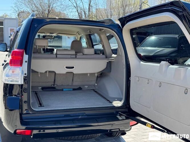 toyota Land Cruiser Prado 2011