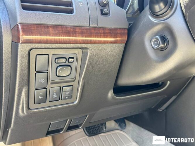 toyota Land Cruiser Prado 2011