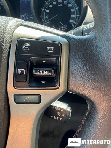 toyota Land Cruiser Prado 2011