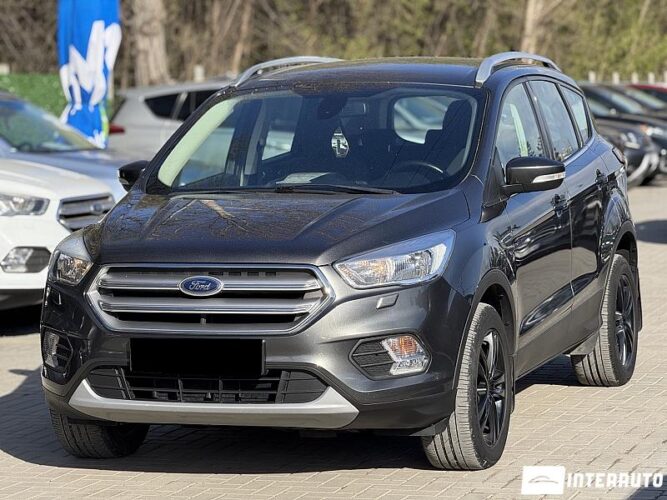 Ford Kuga 2018 doar la InterAuto