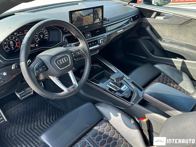 audi RS5 2021