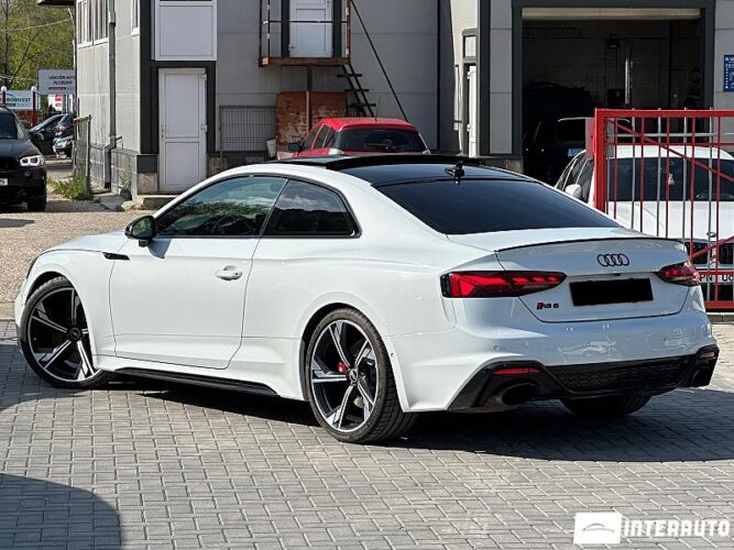 audi RS5 2021