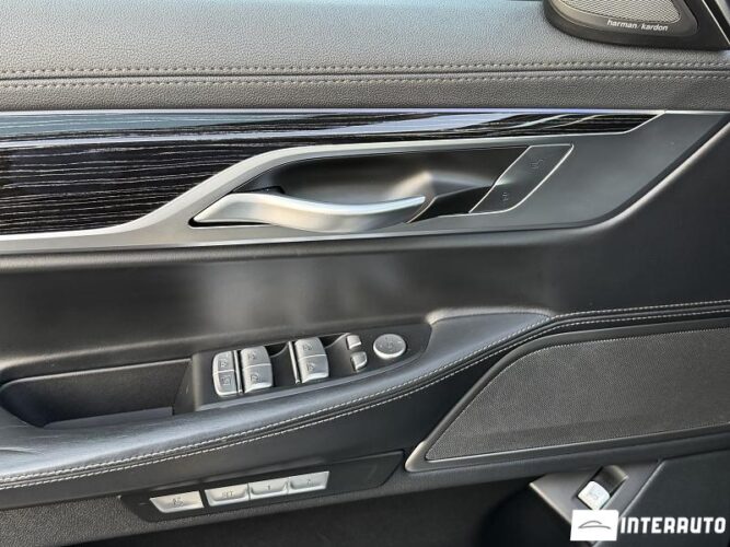BMW 740 41 bmw 740 2021