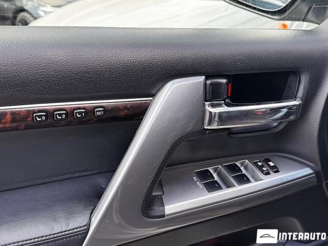 toyota Land Cruiser 2013