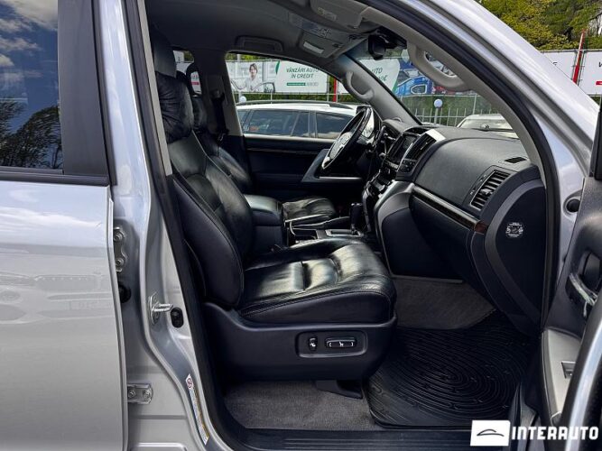 toyota Land Cruiser 2013