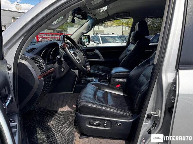 toyota Land Cruiser 2013