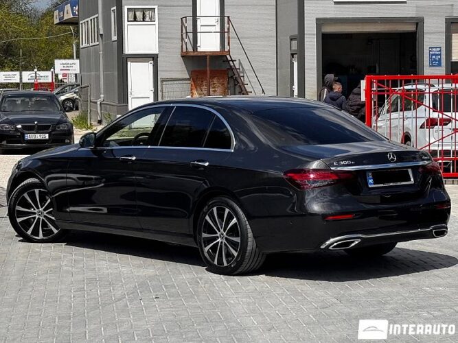 mercedes E 300e 2021