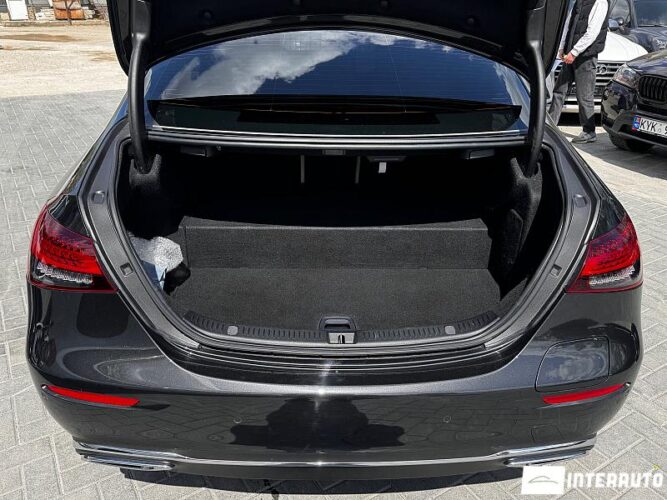 mercedes E 300e 2021