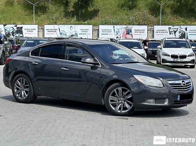Opel Insignia 2012 doar la InterAuto