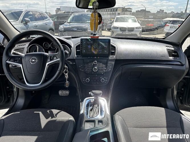 opel Insignia 2012
