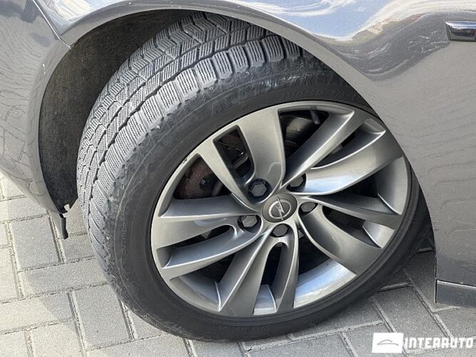 opel Insignia 2012