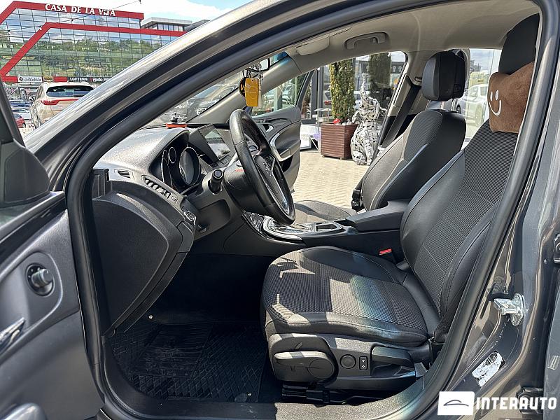 opel Insignia 2012