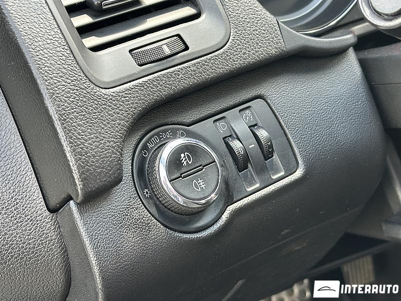 opel Insignia 2012