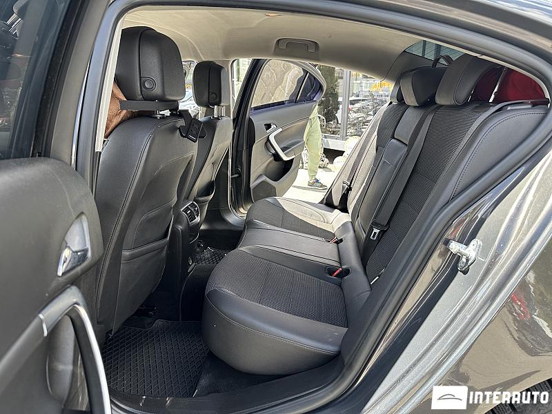 opel Insignia 2012