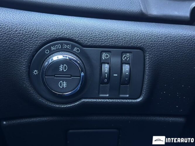 opel Astra 2013