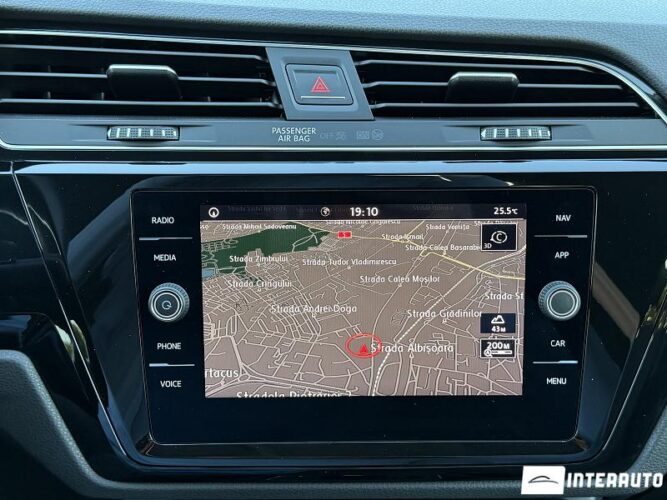 volkswagen Touran 2019