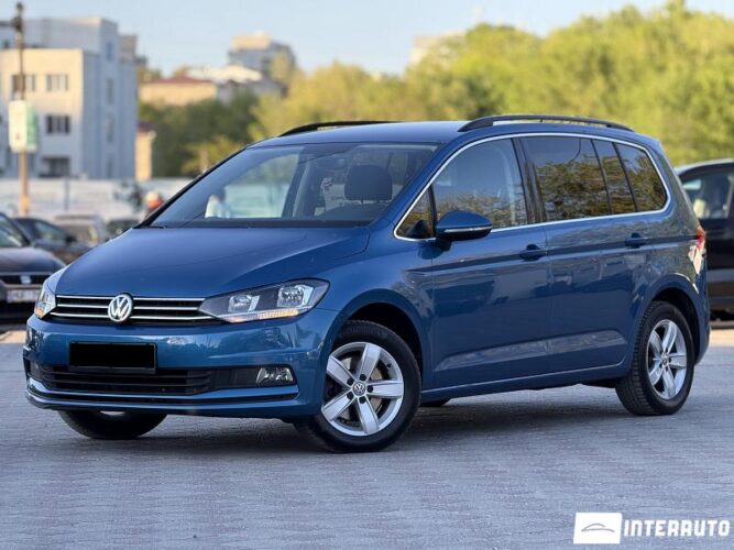 Volkswagen Touran 2019 doar la InterAuto