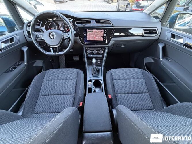 volkswagen Touran 2019