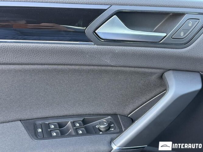 volkswagen Touran 2019