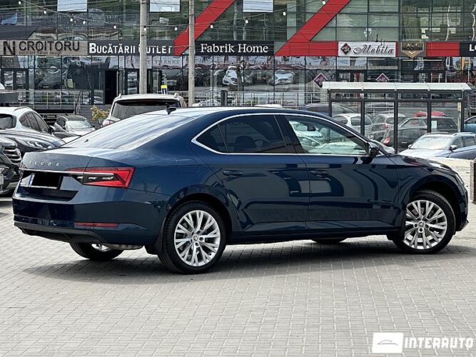 skoda Superb 2021