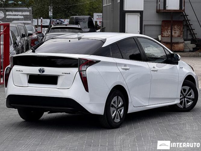 toyota Prius 2017