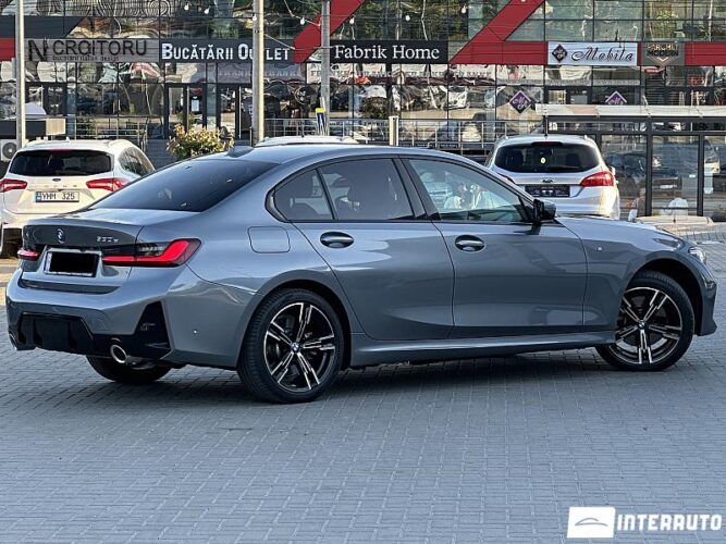 bmw 330E 2025