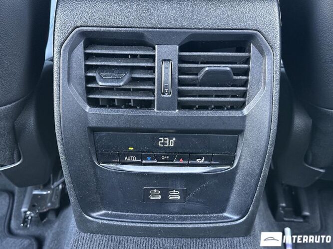 bmw 330E 2025