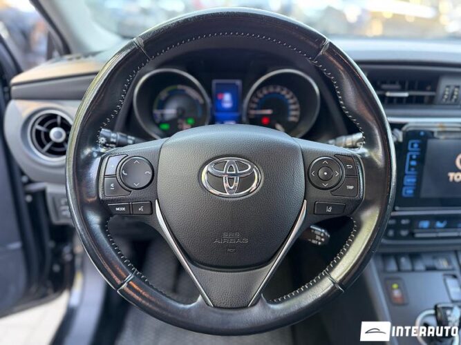 toyota Auris 2018