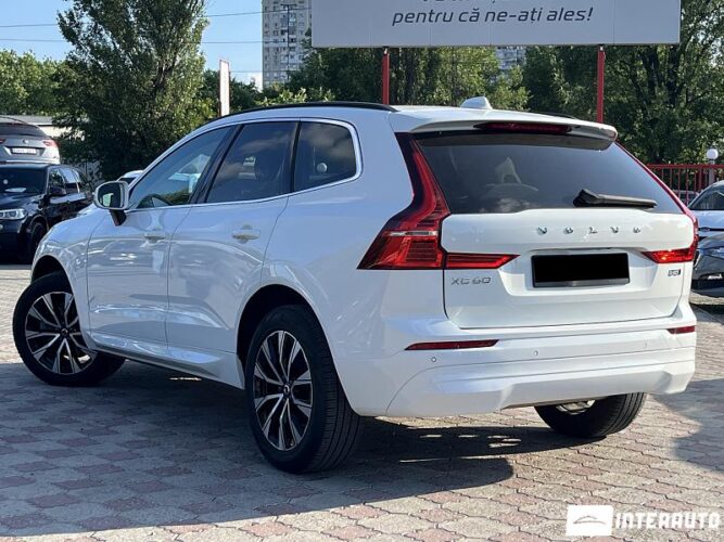 volvo XC 60 2022