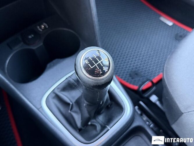 Volkswagen Polo 41 volkswagen Polo 2011