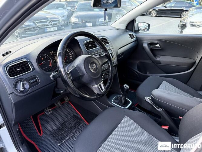 Volkswagen Polo 32 volkswagen Polo 2011