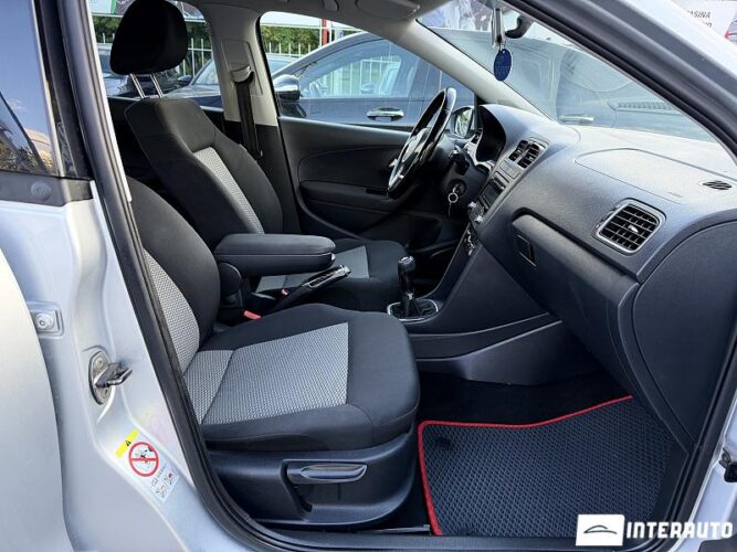 Volkswagen Polo 33 volkswagen Polo 2011