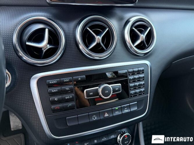 Mercedes A 180 44 mercedes A 180 2014
