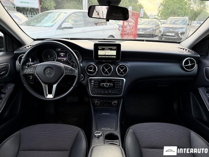 Mercedes A 180 39 mercedes A 180 2014