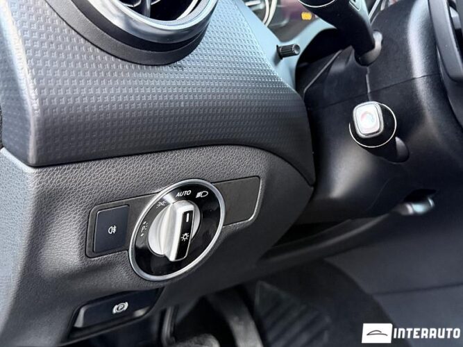 Mercedes A 180 53 mercedes A 180 2014