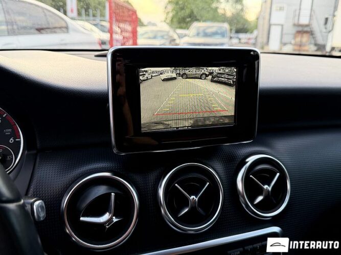 Mercedes A 180 43 mercedes A 180 2014