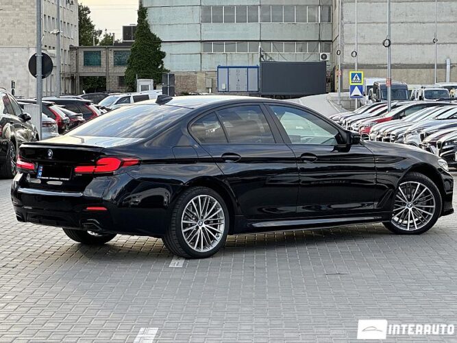 bmw 520 2021