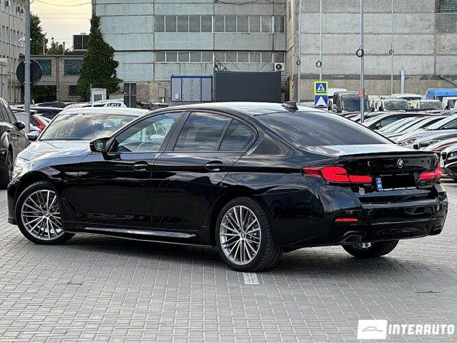 bmw 520 2021