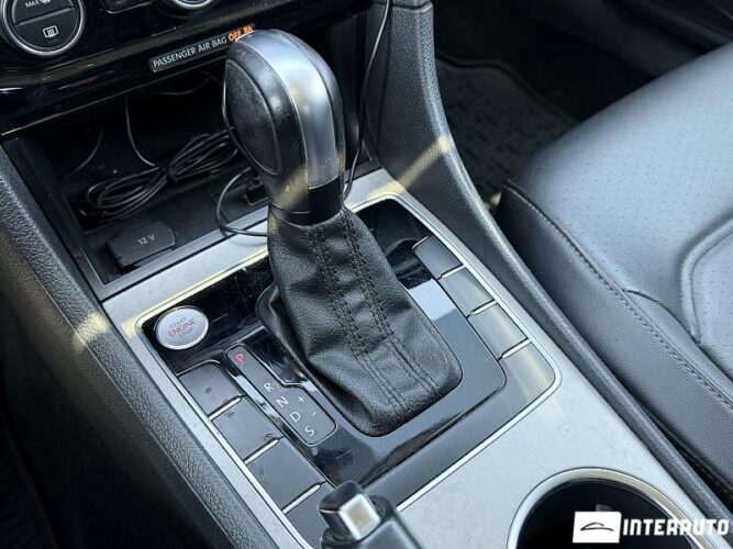 Volkswagen Passat 41 volkswagen Passat 2021