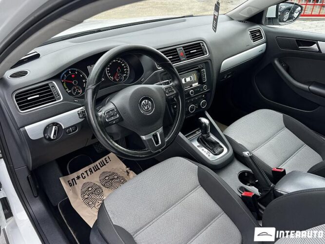 volkswagen Jetta 2013