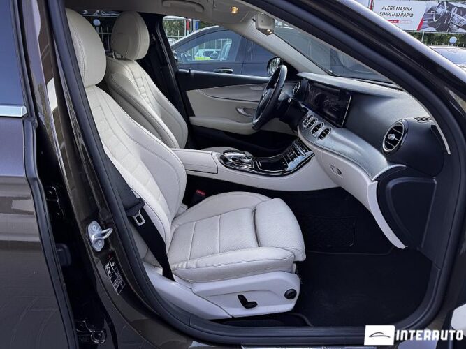 Mercedes E 200 44 mercedes E 200 2018