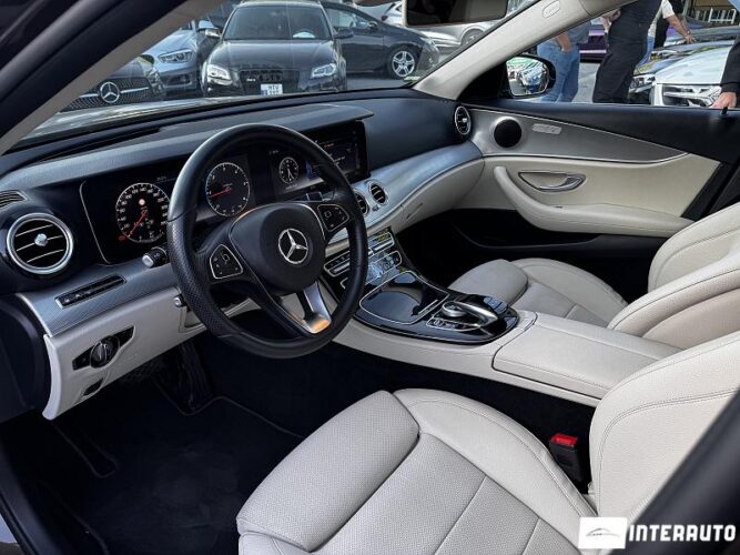 Mercedes E 200 37 mercedes E 200 2018