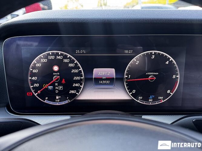 Mercedes E 200 41 mercedes E 200 2018