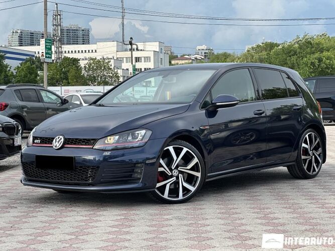 Volkswagen Golf GTI 2015 doar la InterAuto