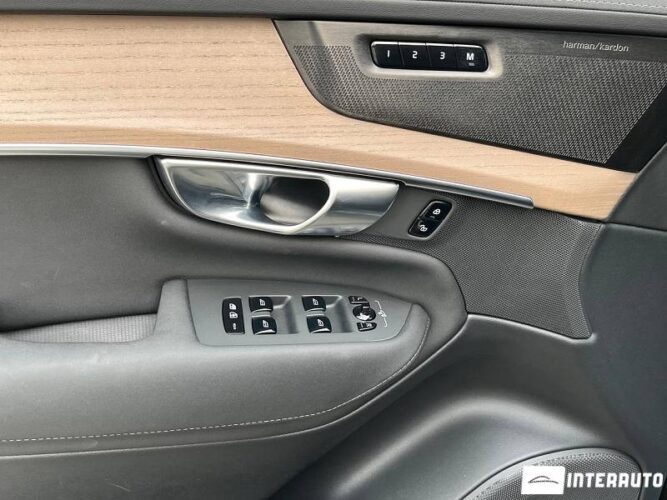 Volvo XC 90 40 volvo XC 90 2025