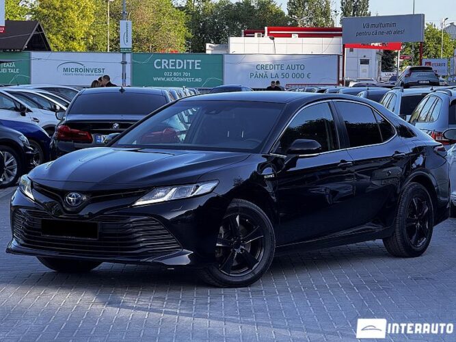 toyota Camry 2020